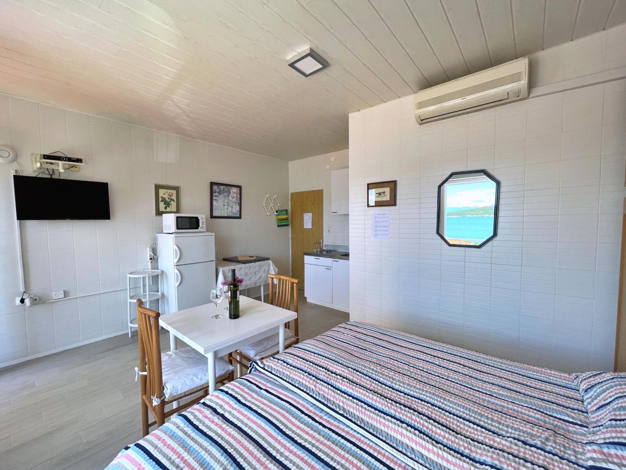 Apartments Nada Šilo Eksteriør billede